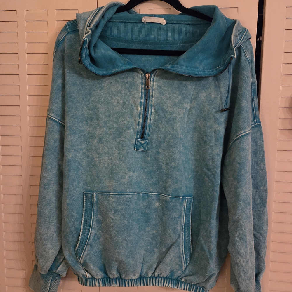 Zenana Outfitters Blue Pullover Sweater